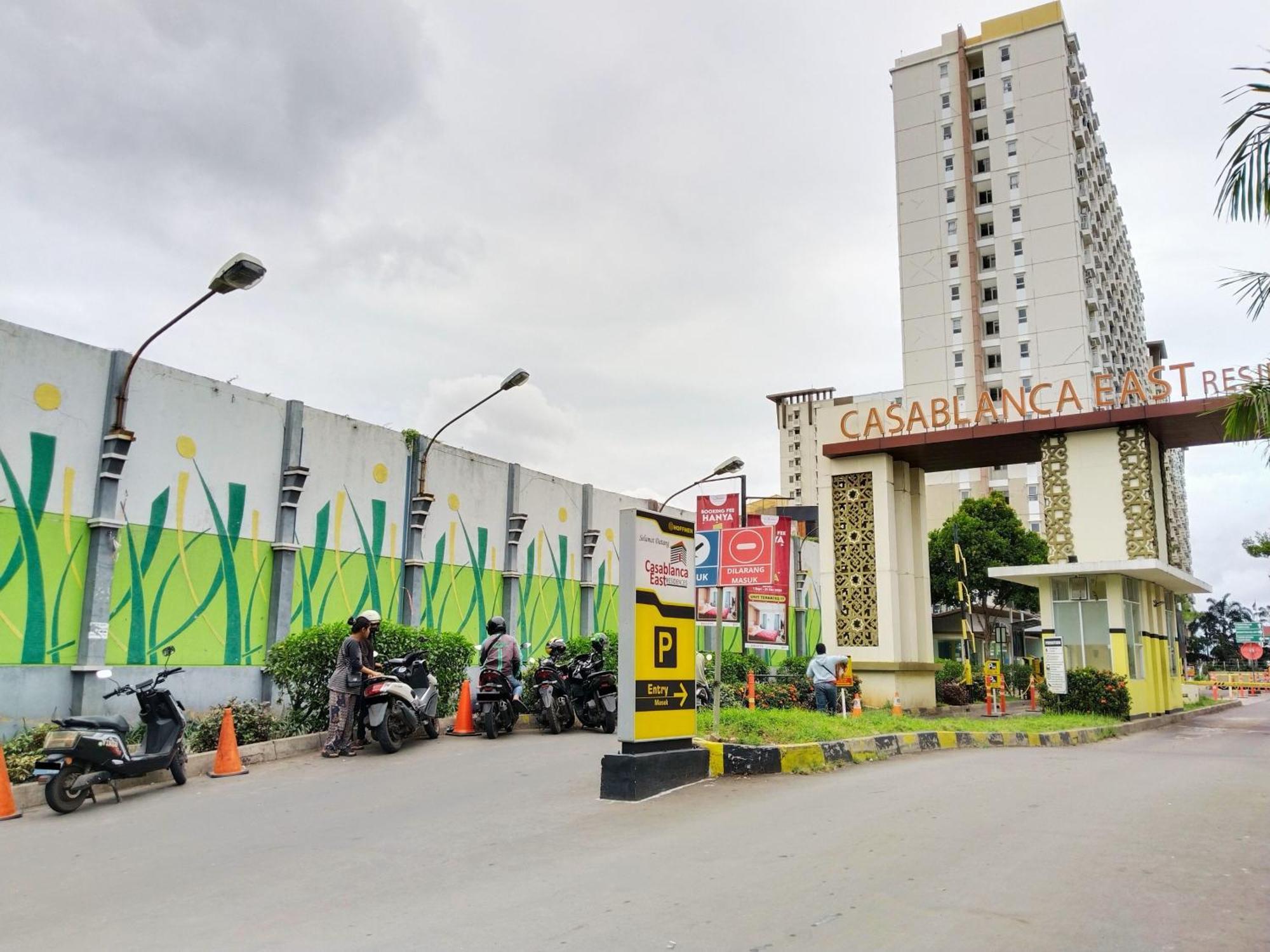 Kayla Room Casablanca East Residence 1 Jakarta Exterior foto